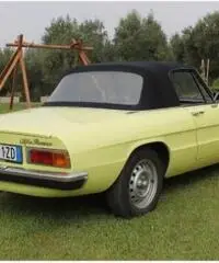 Alfa Romeo Spider Duetto