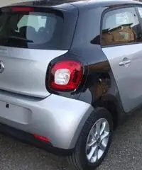 SMART ForFour 70 1.0 Passion