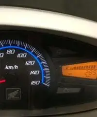 Honda PCX 150 - pari al nuovo 285 Km