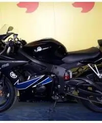 YAMAHA YZF R6 Garantita e Finanziabile YAMAHA YZF R6 Garantita e Finanziabile
