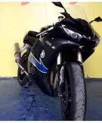 YAMAHA YZF R6 Garantita e Finanziabile YAMAHA YZF R6 Garantita e Finanziabile