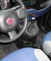 FIAT Panda 1.2 Lounge 5posti 04'15 Km 12700