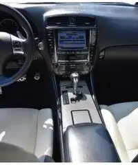 Lexus IS F 5.0