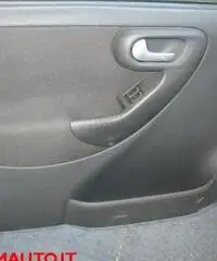 OPEL Corsa 1.2i 16V cat 3 porte Silverline!!!!!