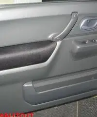 SUZUKI Jimny 1.3 4WD Evolution Plus SUZUKI Jimny 1.3 4WD Evolution Plus