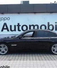 BMW 740 d Eccelsa Serie 7 (F01/02/04)