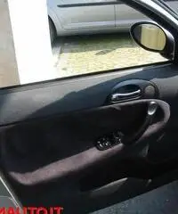 ALFA ROMEO 147 1.9 JTD (115 CV) cat 5p. Distinctive !!!!