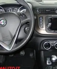 ALFA ROMEO Giulietta 1.6 JTDm-2 105 CV Distinctive KM0 !!!