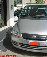FIAT Multipla 1.6 16V Natural Power Active