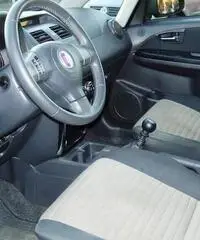 FIAT Sedici CC. 1.900 MJT 4x4 EMOTION