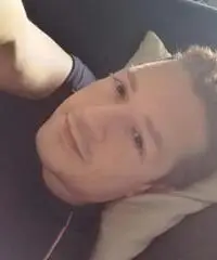 Sono un bell'uomo di 36 anni cerco amica e poi chissà. Sono un bell'uomo di 36 anni cerco amica e poi chissà.