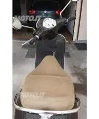 VESPA 50 LX 4 T