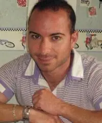 Certo una ragazza italiana ho straniera