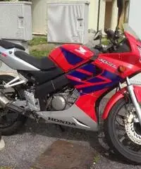 Vendo Honda Cbr R125 Vendo Honda Cbr R125