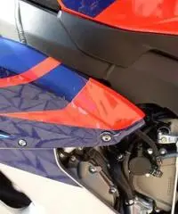 Honda CBR 1000 RR Fireblade anno 05
