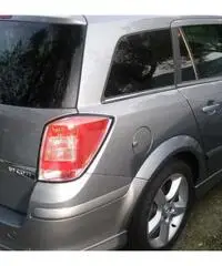 Opel astra SW 1.9 diesel cambio automatico