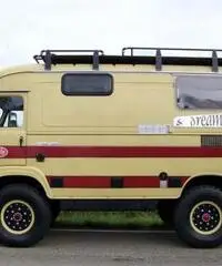 CAMPER 4X4 SAVIEM TP3