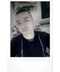 In Cerca di una relazione a lungo termine In Cerca di una relazione a lungo termine