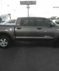 2007 Toyota Tundra SR5 CrewMax 2WD - FINANCING AVAILABLE