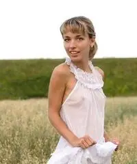 Cerco relazione e storia seria,x convivenza con un oumo Cerco relazione e storia seria,x convivenza con un oumo