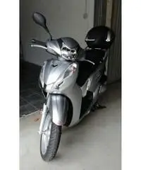 Privato vende HONDA SH300 ABS DEL 2017