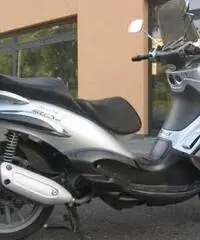 Piaggio Beverly 125 2006 Piaggio Beverly 125 2006