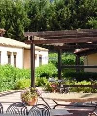 Hotel In Vendita a Castellana Sicula