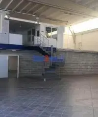 Capannone a Massarosa