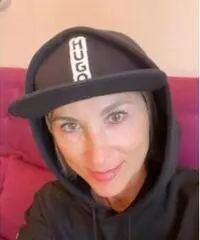 Donna che cerca uomo per una relazione seria