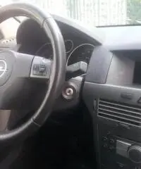 Opel astra sw metano 350km con 17 euro AFFA.RE Opel astra sw metano 350km con 17 euro AFFA.RE