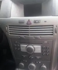 Opel astra sw metano 350km con 17 euro AFFA.RE Opel astra sw metano 350km con 17 euro AFFA.RE