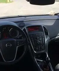 Astra station wagon 2012