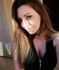 Sono qui per una relazione. Sono qui per una relazione.