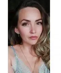 Alla ricerca di un bravo ragazzo che ha una relazione seria Alla ricerca di un bravo ragazzo che ha una relazione seria