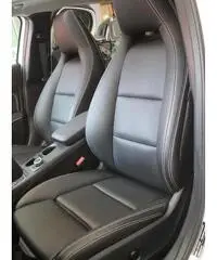 Mercedes-Benz GLA 200 d Automatic 4Matic Premium