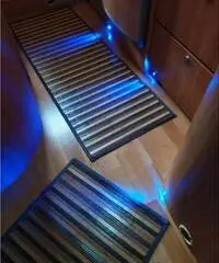 Camper mansardato adria coral 680 sk con portamoto