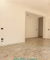Mq 113 Appartamento viale Polibio piano 3
