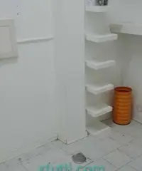 Loc comm fronte strada libero multifunzione stadera v puglie