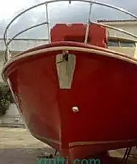 Imbarcazione 9.3 mt entrobordo