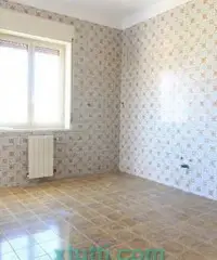 Mq 110 Appartamento viale Scala Greca piano 5