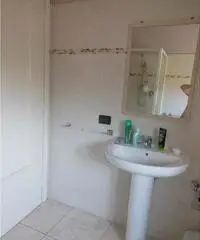 PRIVATO VENDE TRILOCALE + SERVIZI A 15 KM. DA TORINO