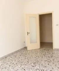 Siracusa pressi Zecchino ampio trivani