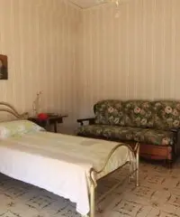 Santa Panagia appartamento al piano intermedio