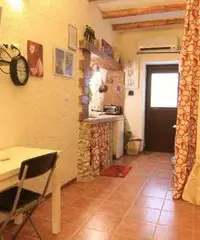 Via Resalibera | Appartamento piano Terra | vani 1