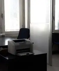 COMO, Borghi - UFFICIO 80mq + Caveau 150mq - VENDESI