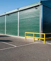 Tendostruttura mete#224; nuova e mete#224; usata 30x60m