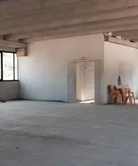 ALBESE con CASSANO (CO) - CAPANNONE - 1.232 mq