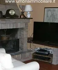 Casale in vendita vic Marsciano e Perugia