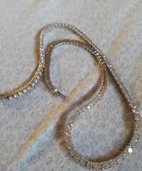 Girocollo in argento e pietre Girocollo in argento e pietre