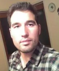 Barbiere, cameriere, assistente di cucina, lavasto Barbiere, cameriere, assistente di cucina, lavasto